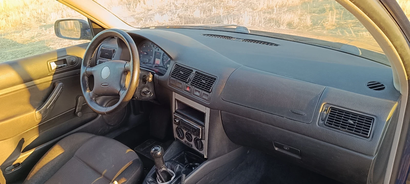 VW Golf  - изображение 9