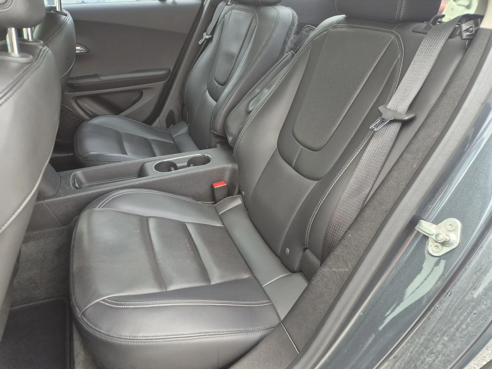 Opel Ampera 1.4HYBRID NAVI AUTOMAT , снимка 14 - Автомобили и джипове - 51835215