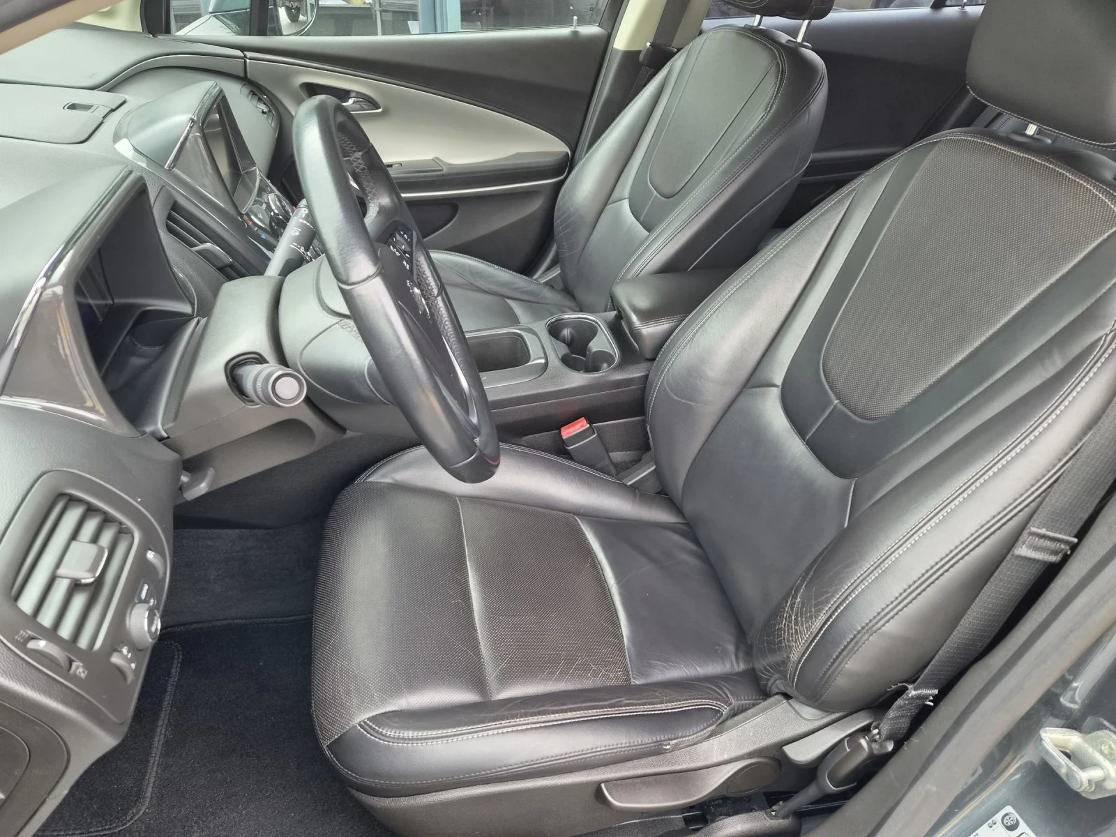 Opel Ampera 1.4HYBRID NAVI AUTOMAT , снимка 8 - Автомобили и джипове - 51835215