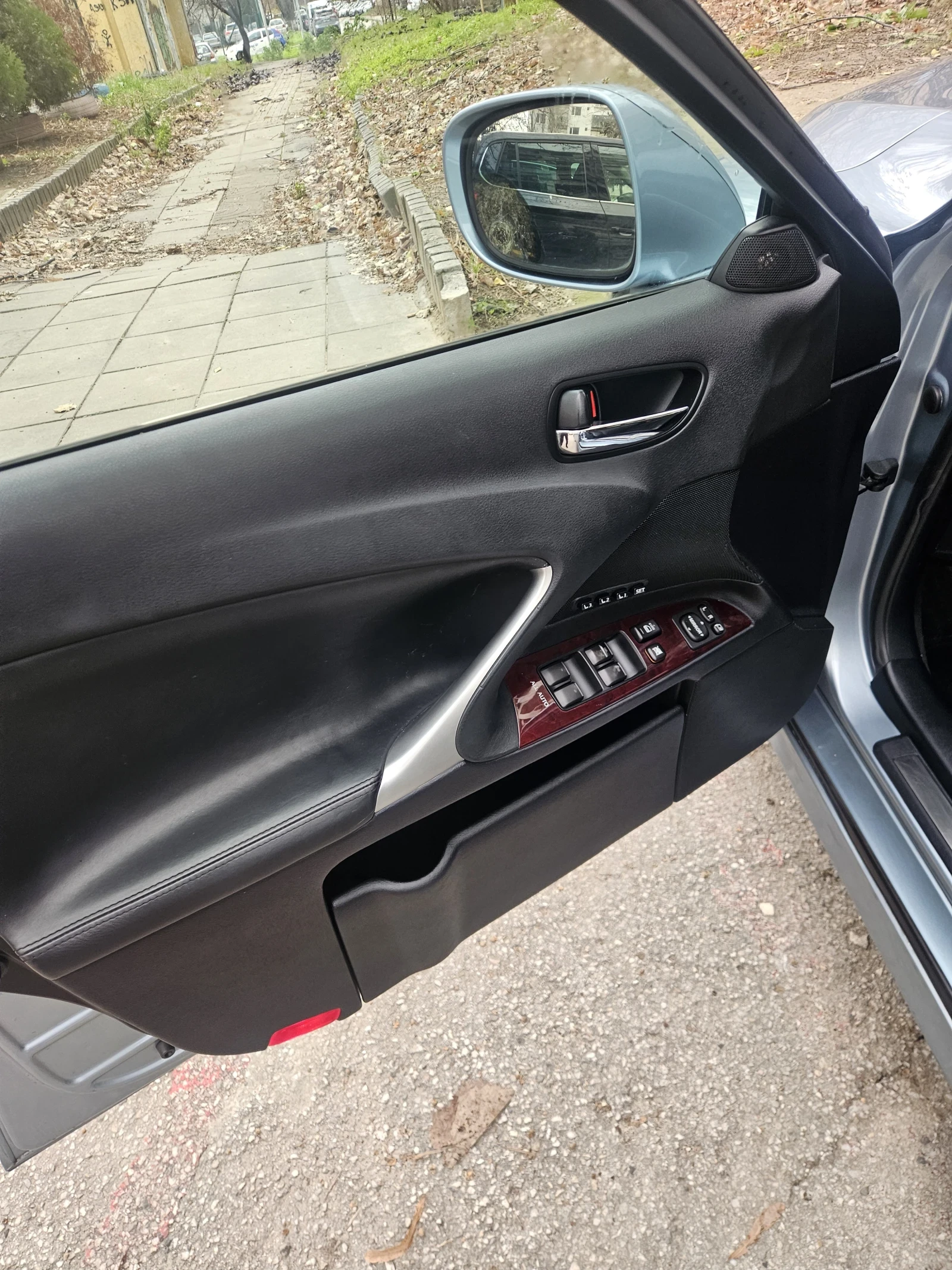 Lexus IS 250 | Mobile.bg � ����������� 6