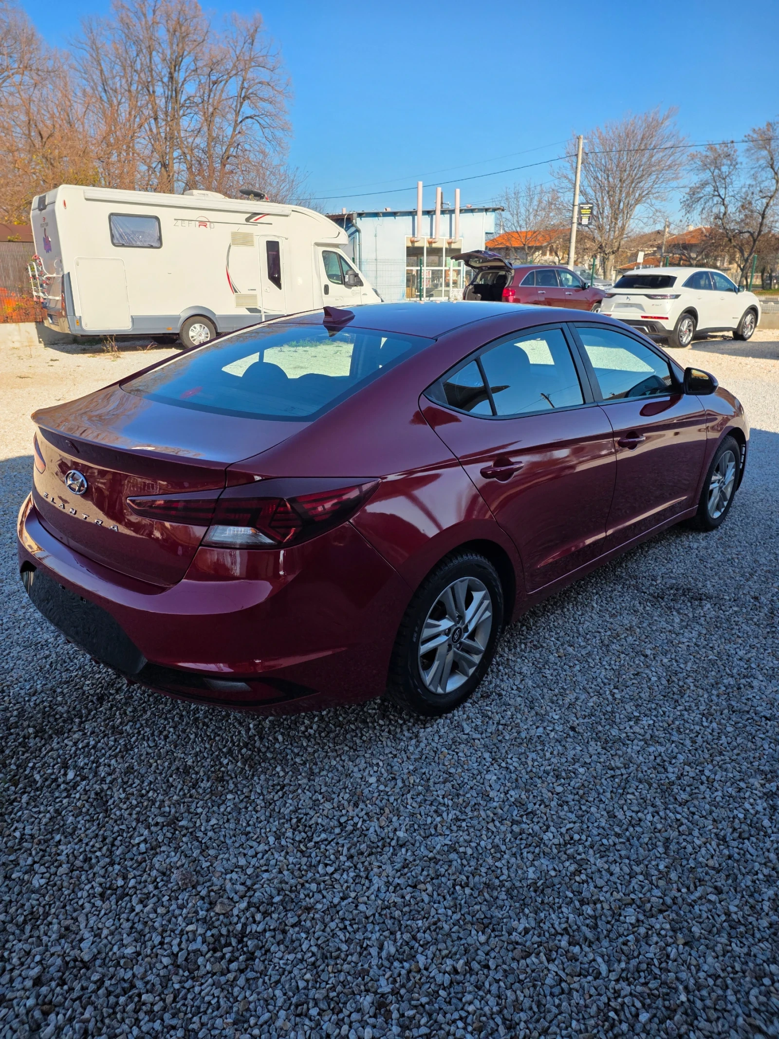 Hyundai Elantra 2.0-150 кс, снимка 5 - Автомобили и джипове - 53785001