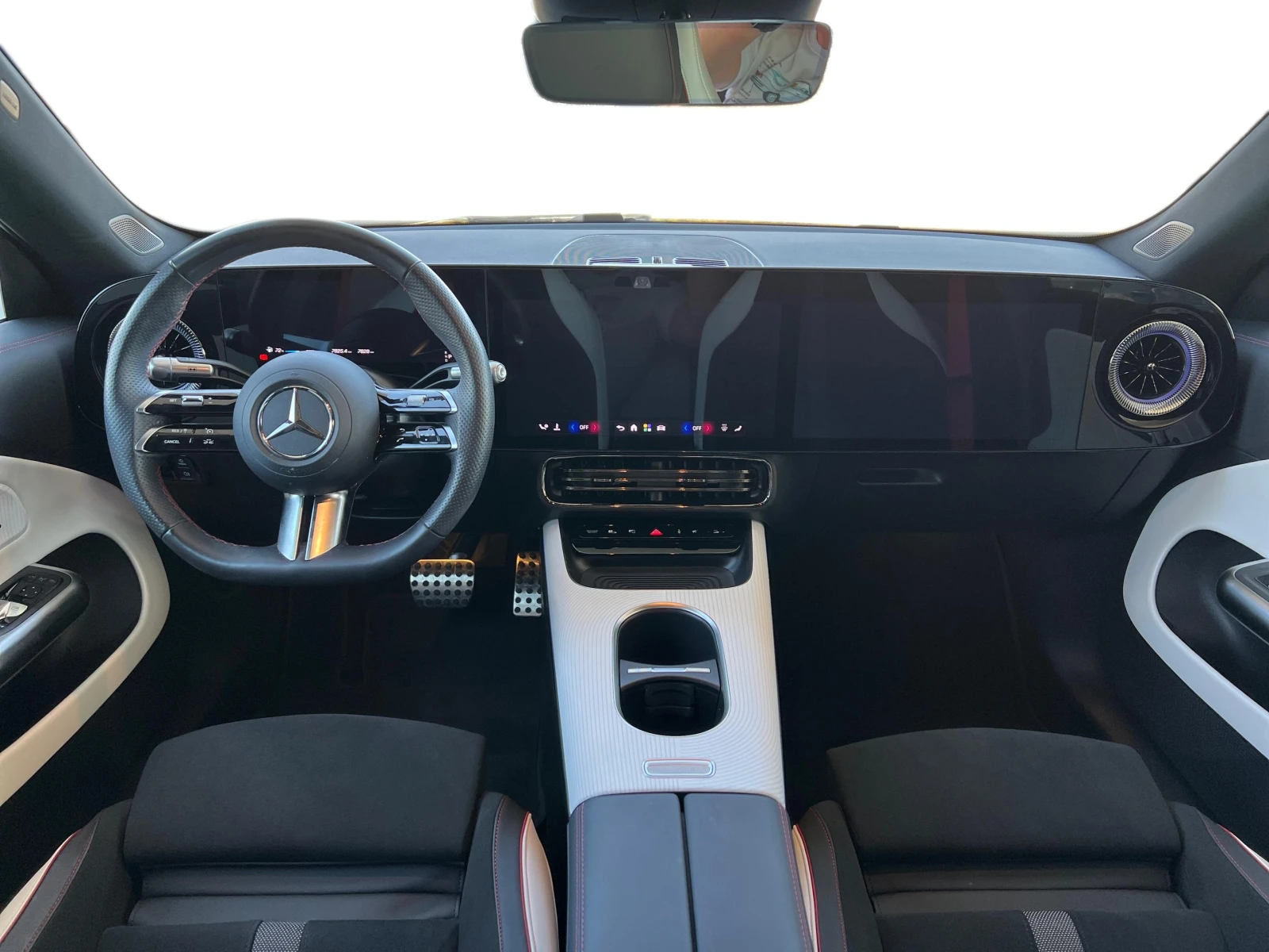 Mercedes-Benz CLA 200 4MATIC, снимка 6 - Автомобили и джипове - 53827881