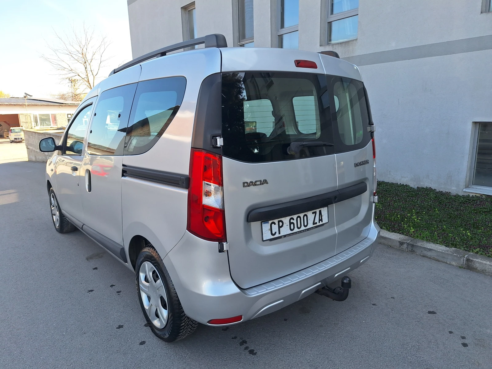Dacia Dokker 1.5d 90kc, снимка 7 - Автомобили и джипове - 53829996