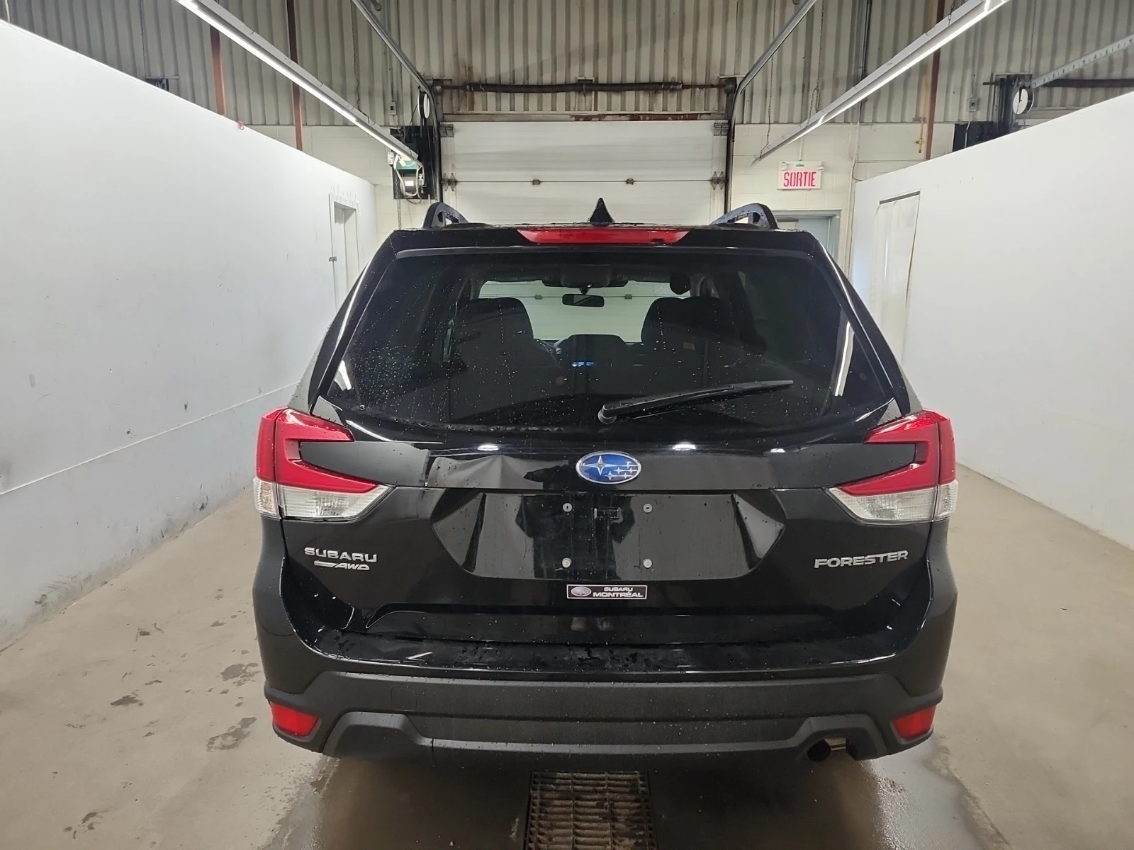 Subaru Forester AWD * 2.5 * Cервизна История * , снимка 5 - Автомобили и джипове - 53940877