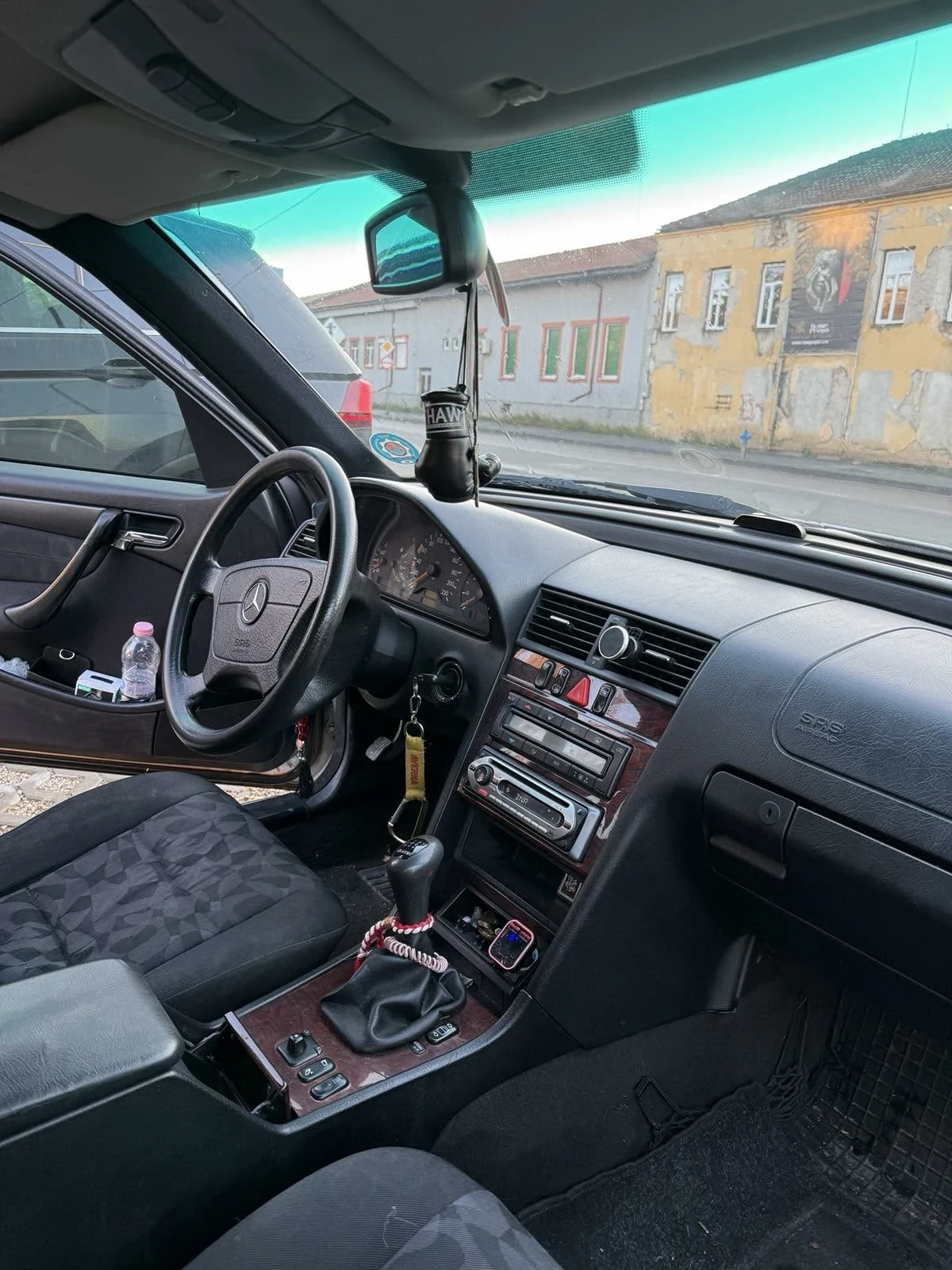 Mercedes-Benz C 220, снимка 5 - Автомобили и джипове - 53953291