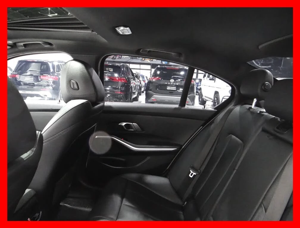 BMW 330 i* xDrive* A��������� * (���� �� ��) | Mobile.bg � ����������� 10