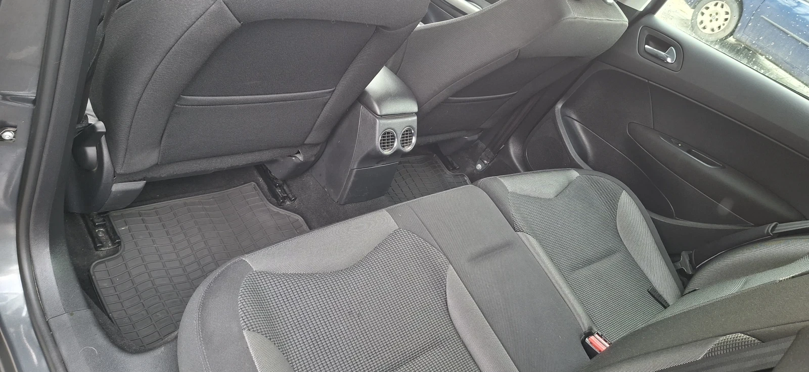 Peugeot 308, снимка 8 - Автомобили и джипове - 54056577