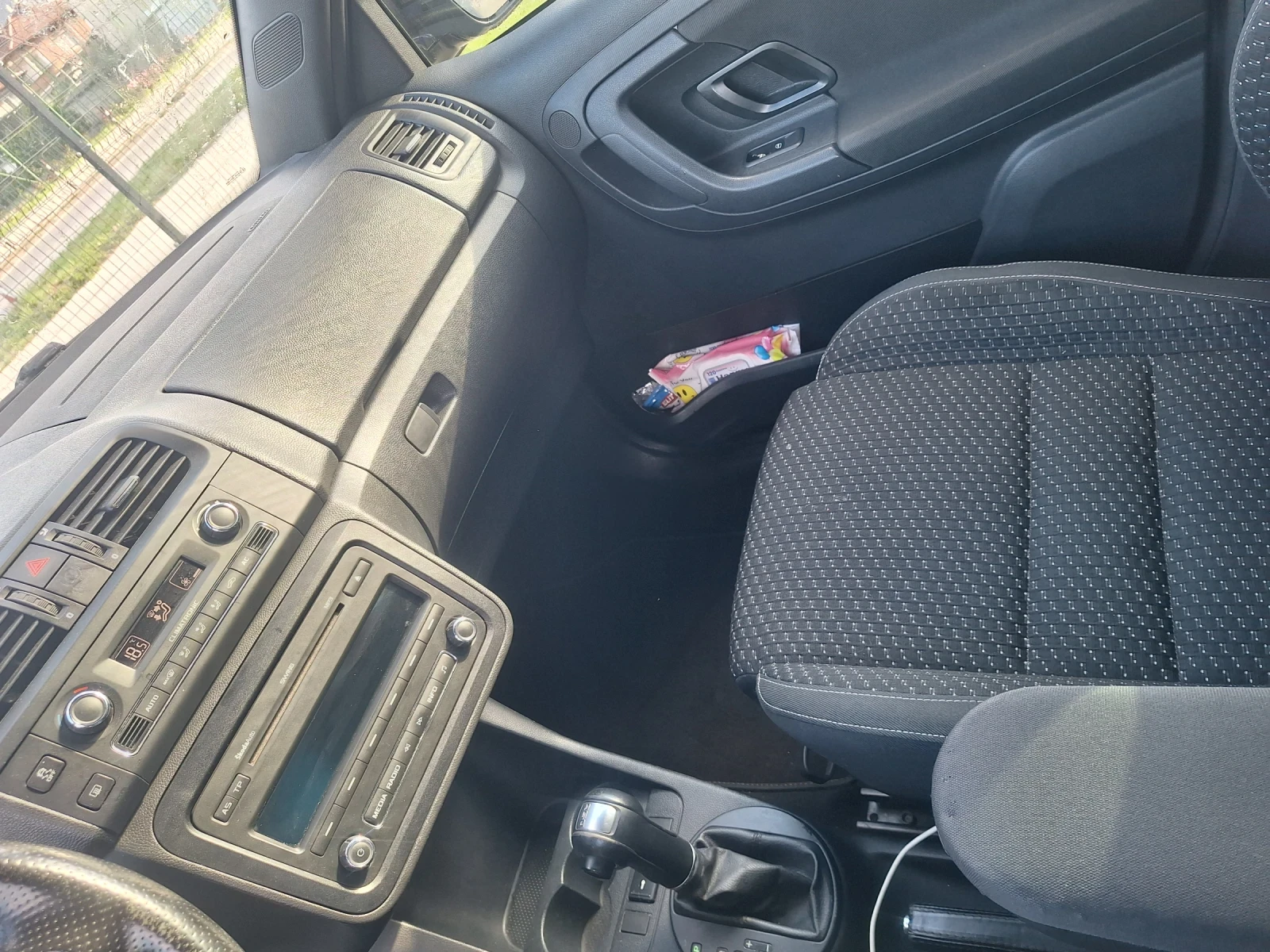 Skoda Fabia RS, снимка 13 - Автомобили и джипове - 54667669
