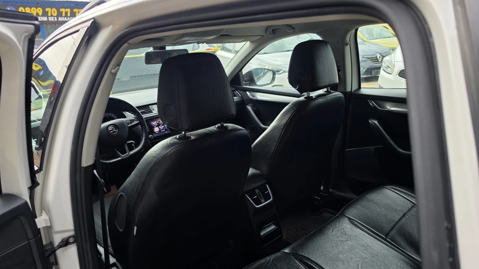 Skoda Octavia, снимка 15 - Автомобили и джипове - 54939169