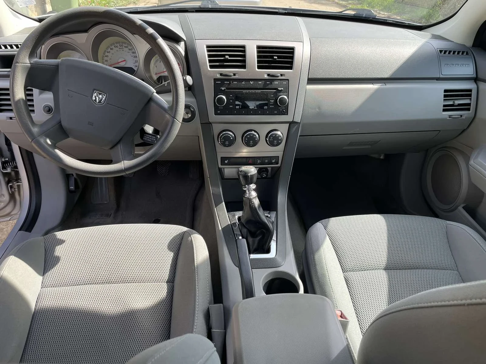 Dodge Avenger, снимка 6 - Автомобили и джипове - 55115162