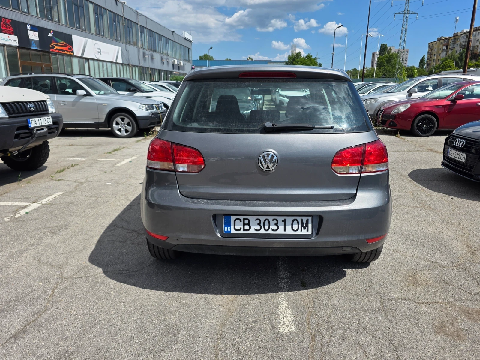 VW Golf 1.6i 102k.c ITALIA GAZ, снимка 5 - Автомобили и джипове - 55469811