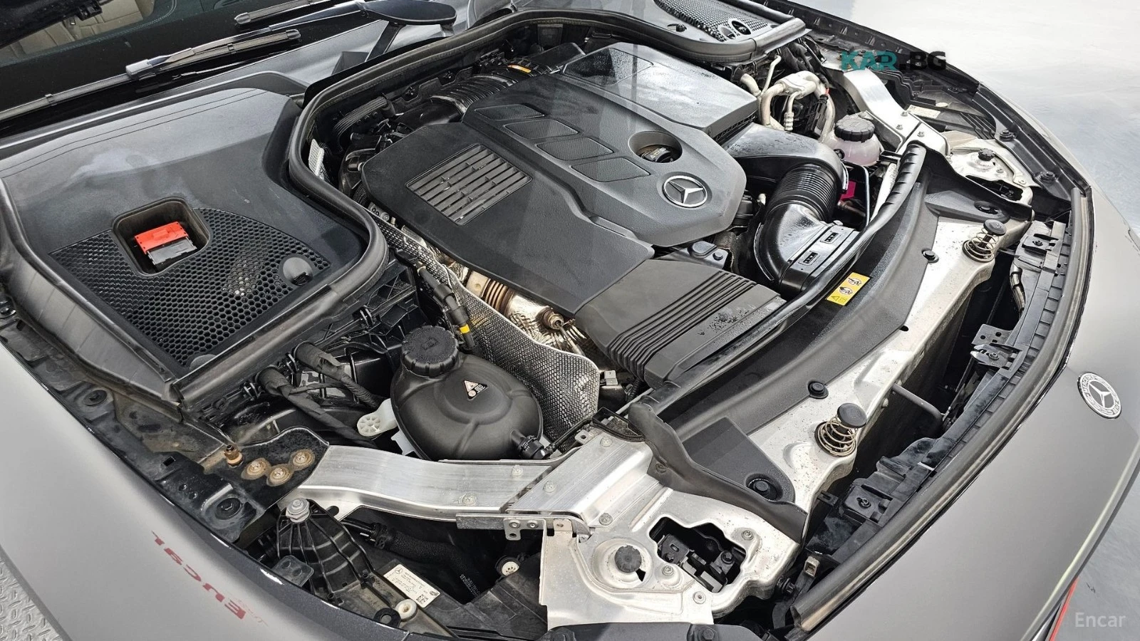Mercedes-Benz CLS 300 d/4MATIC/SUNROOF/DRIVE-ASSITS, снимка 17 - Автомобили и джипове - 55746833