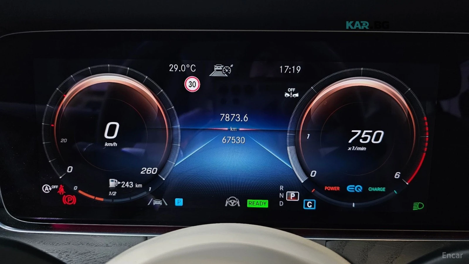 Mercedes-Benz CLS 300 d/4MATIC/SUNROOF/DRIVE-ASSITS, снимка 9 - Автомобили и джипове - 55746833