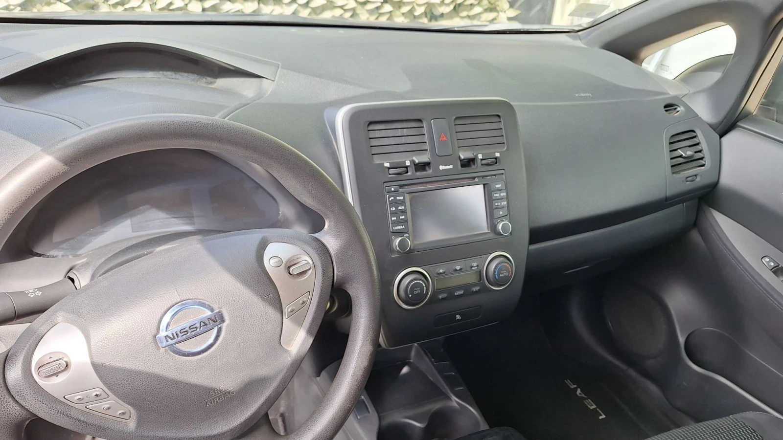 Nissan Leaf  24kwh, снимка 7 - Автомобили и джипове - 56059907