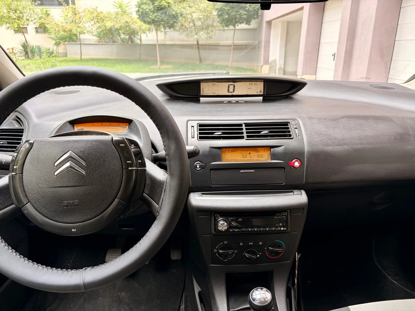 Citroen C4 1, 6 HDI, снимка 7 - Автомобили и джипове - 56194837