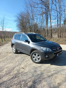     Toyota Rav4 2.0  