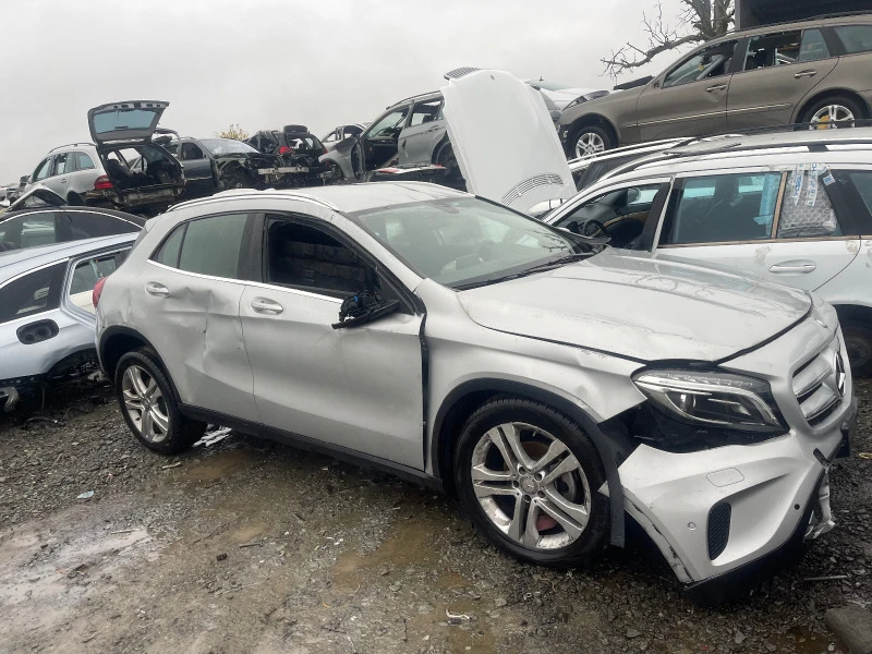 Mercedes-Benz GLC 250 На части 2018 година , снимка 1 - Автомобили и джипове - 39706986