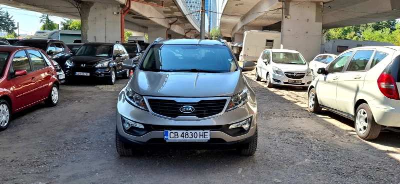 Kia Sportage 1, 7 CRDi, снимка 2 - Автомобили и джипове - 46590561