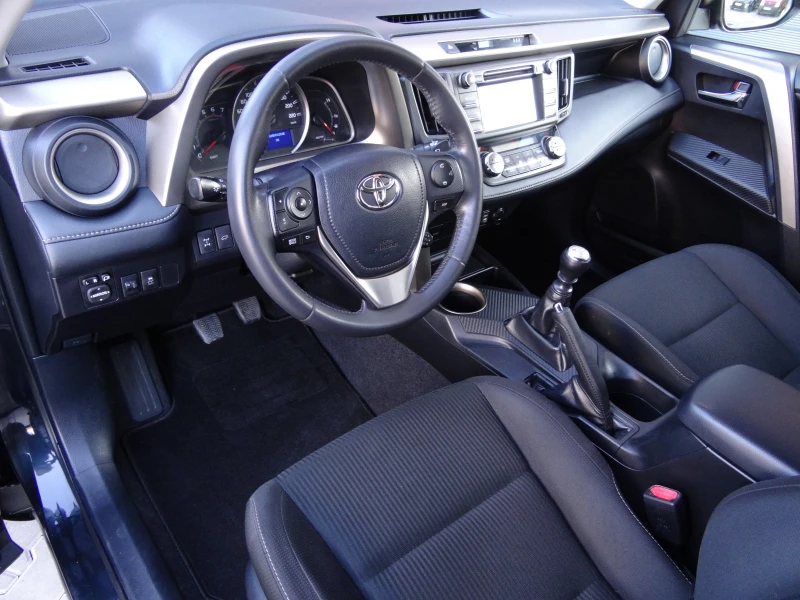 Toyota Rav4 2.0d4d-124k.c. /4 X 4/Keyless/Camera/Led/Euro-5B/, снимка 8 - Автомобили и джипове - 51765547