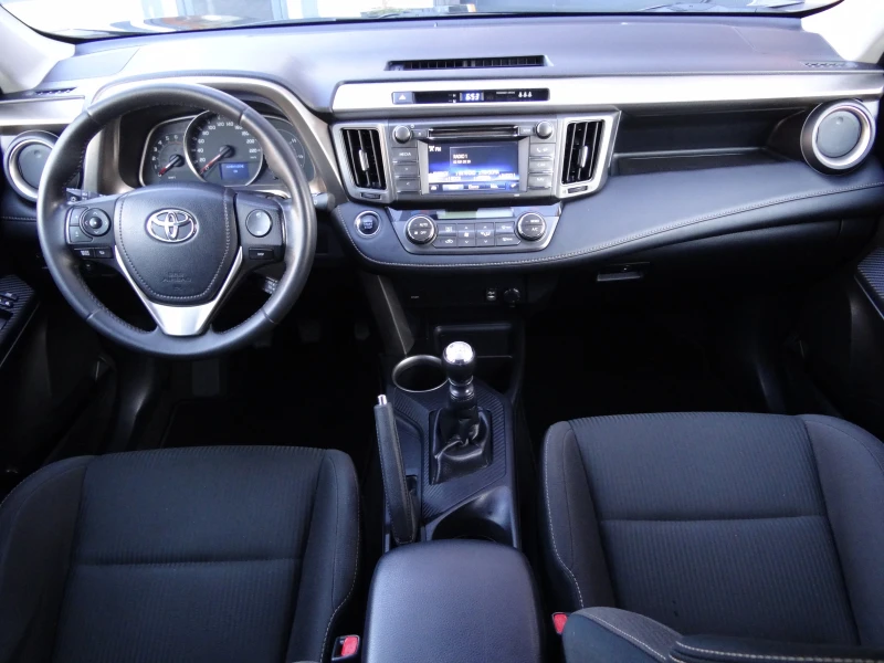 Toyota Rav4 2.0d4d-124k.c. /4 X 4/Keyless/Camera/Led/Euro-5B/, снимка 9 - Автомобили и джипове - 51765547