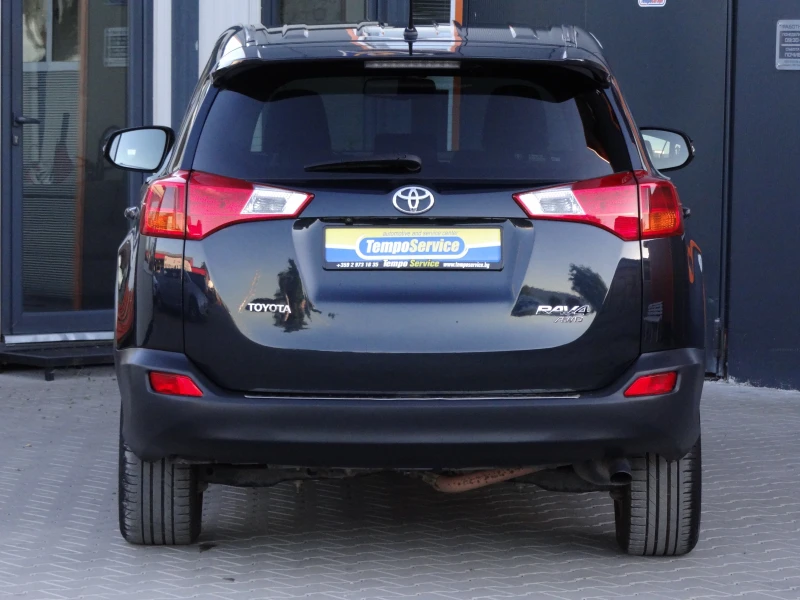 Toyota Rav4 2.0d4d-124k.c. /4 X 4/Keyless/Camera/Led/Euro-5B/, снимка 4 - Автомобили и джипове - 51765547