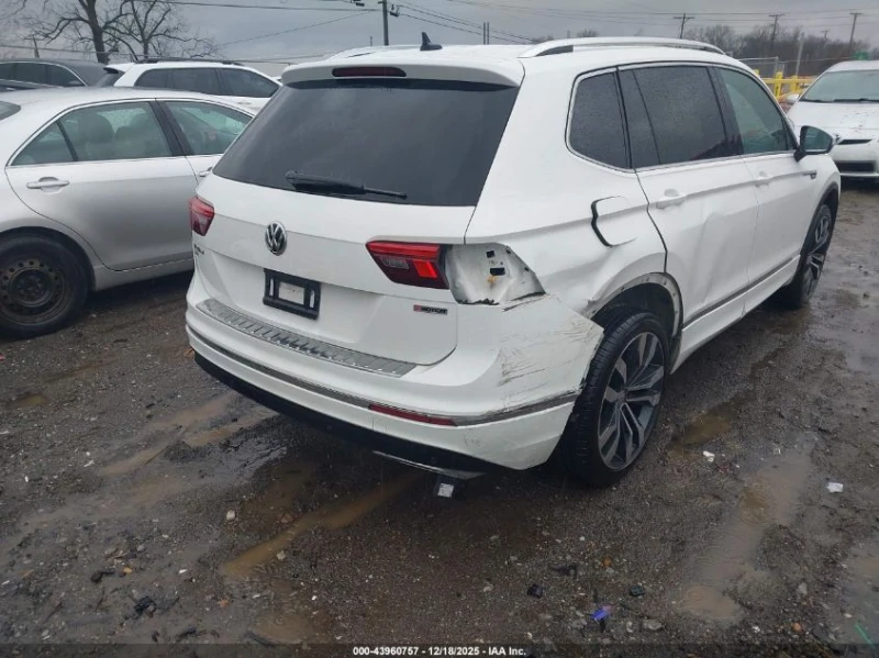VW Tiguan 2l Volkswagen 2.0T Sel Premium R-Line, снимка 6 - Автомобили и джипове - 53168929