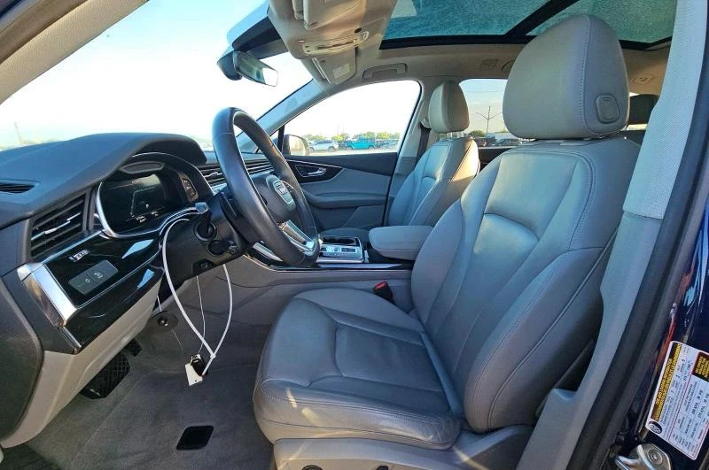 Audi Q7 QUATTRO 55 TFSI / 7 МЕСТА / ЛИЗИНГ, снимка 11 - Автомобили и джипове - 54656426