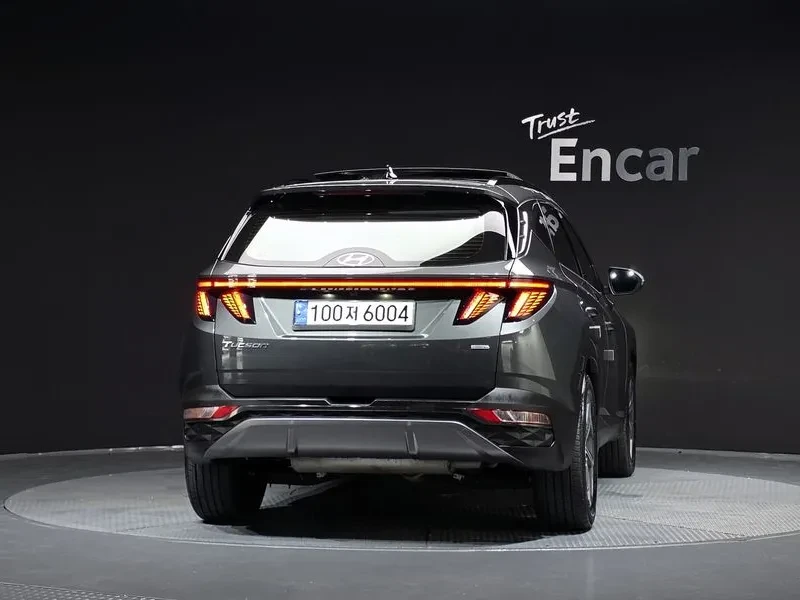 Hyundai Tucson 1.6 4WD - САМО 30% АВАНС, снимка 4 - Автомобили и джипове - 56255857