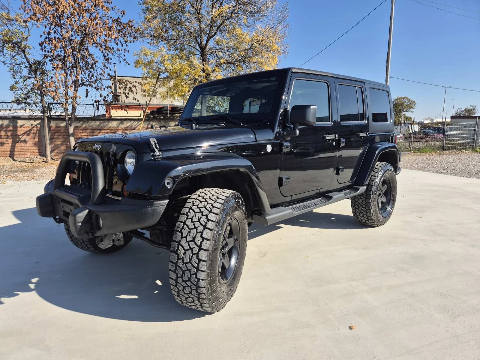 Jeep Wrangler UNLIMITED SAHARA 3.6 - [1] 