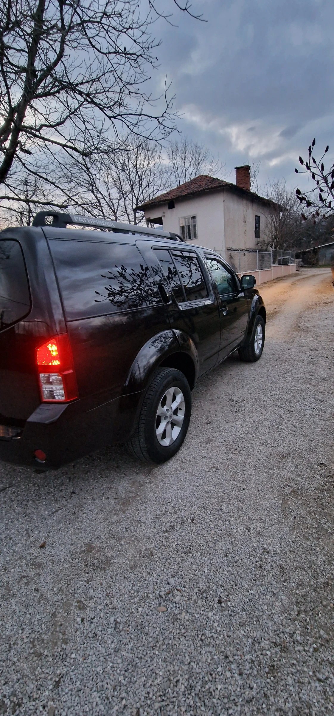 Nissan Pathfinder  - изображение 4