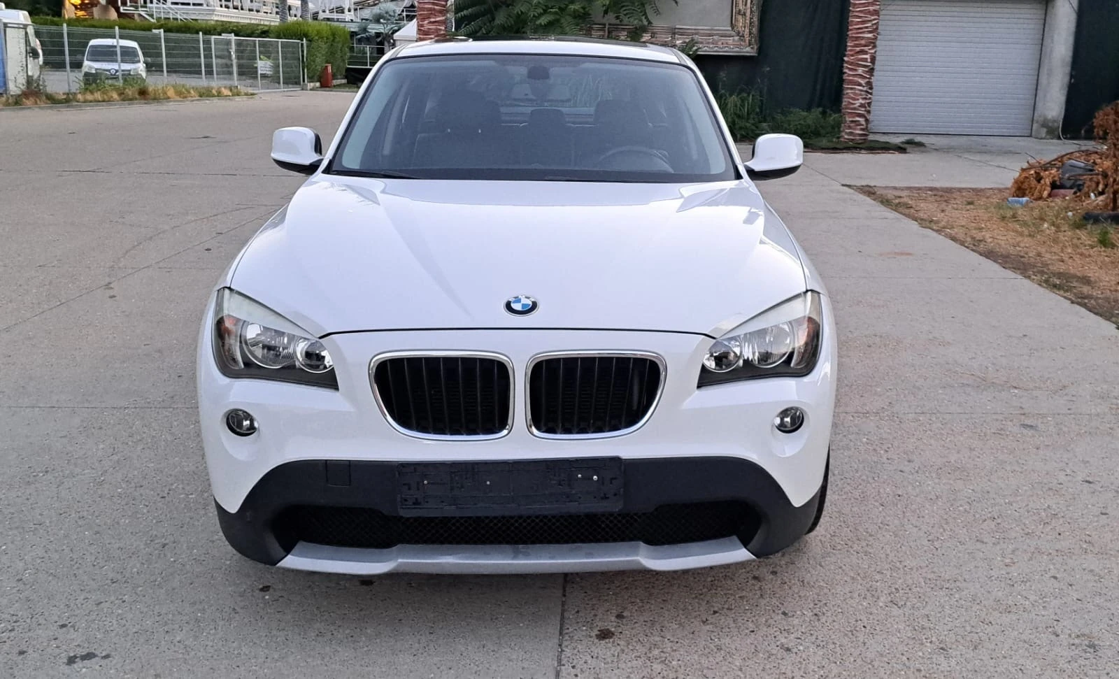 BMW X1 18D XDRIVE - изображение 2