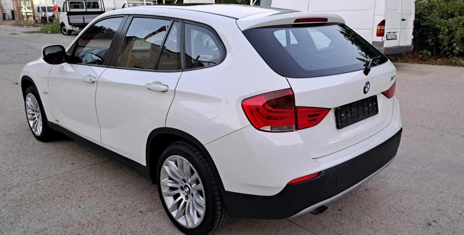BMW X1 18D XDRIVE - изображение 6