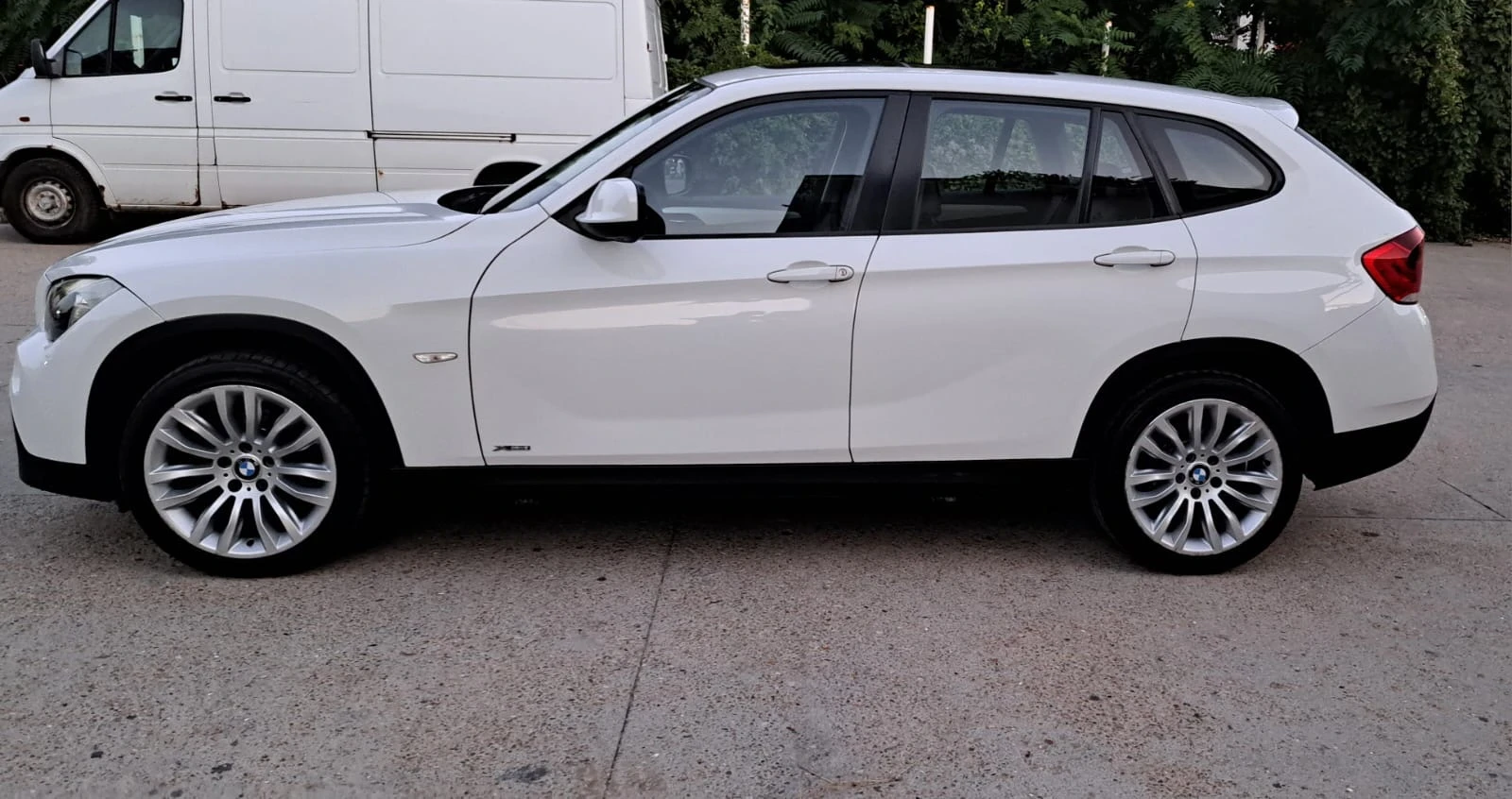 BMW X1 18D XDRIVE - изображение 7