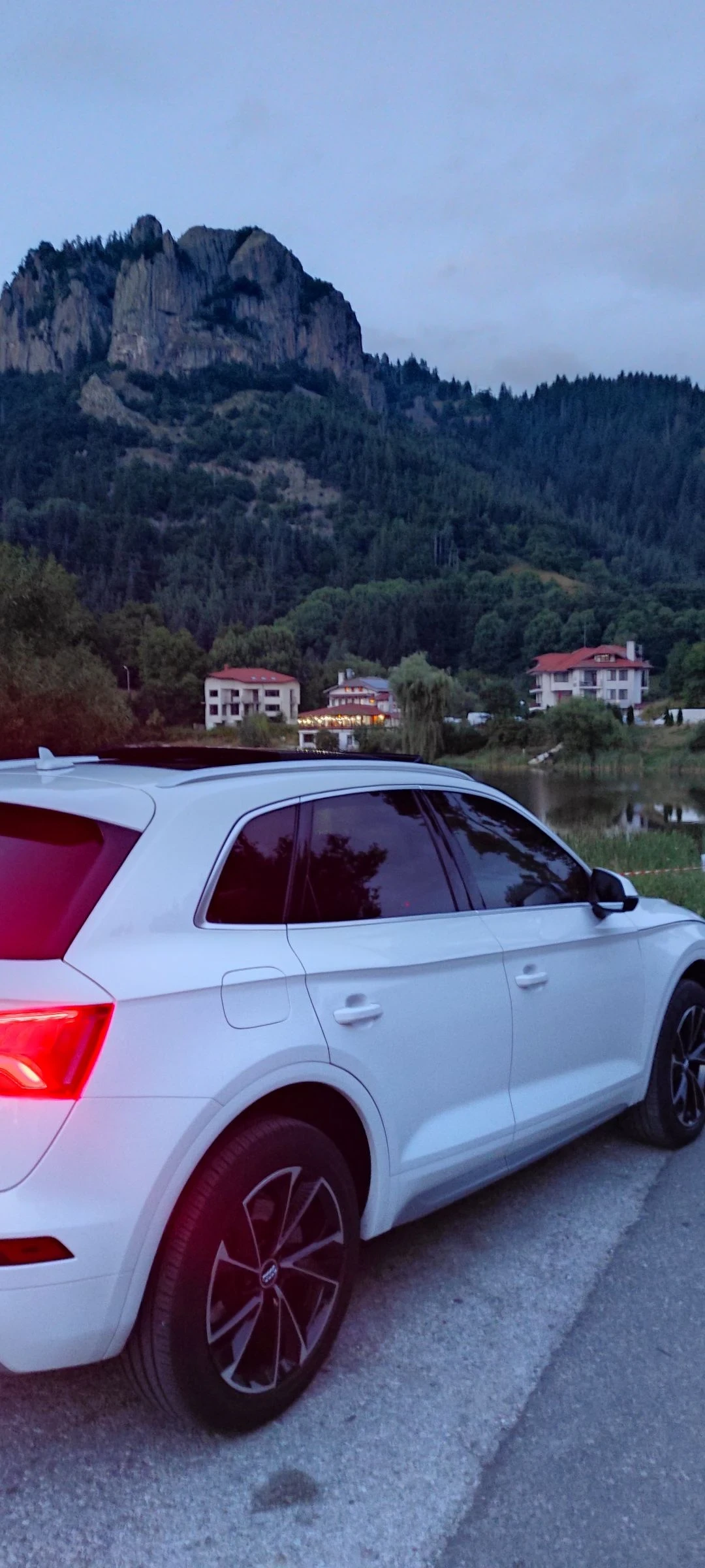 Audi Q5 Premium Plus  - изображение 2