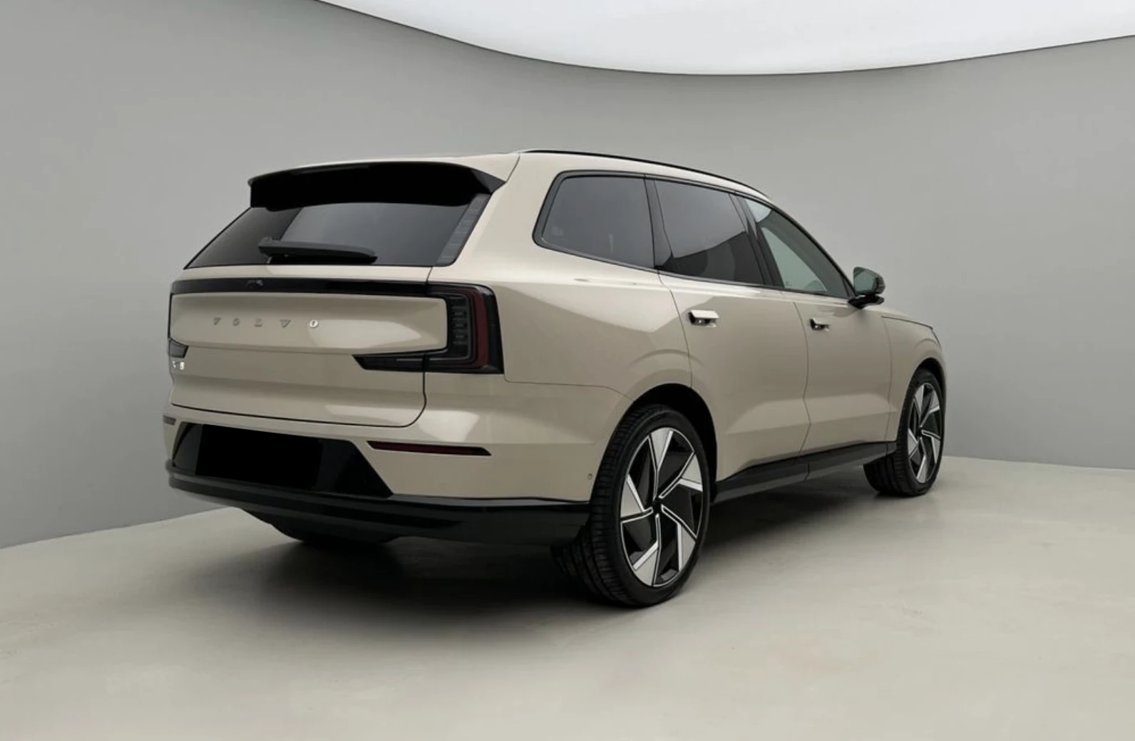 Volvo EX90 Pure Performance Ultra AWD 360/B&W - изображение 4