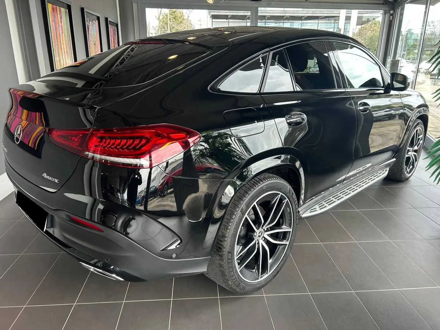 Mercedes-Benz GLE 400 400d COUPE 4MATIC AMG-LINE, снимка 3 - Автомобили и джипове - 54965940