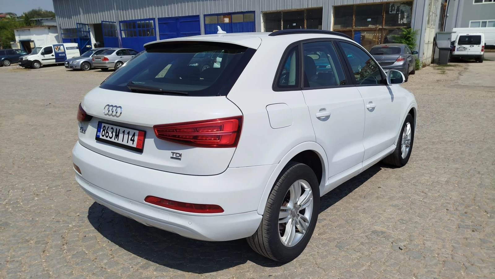 Audi Q3, снимка 6 - Автомобили и джипове - 55623810