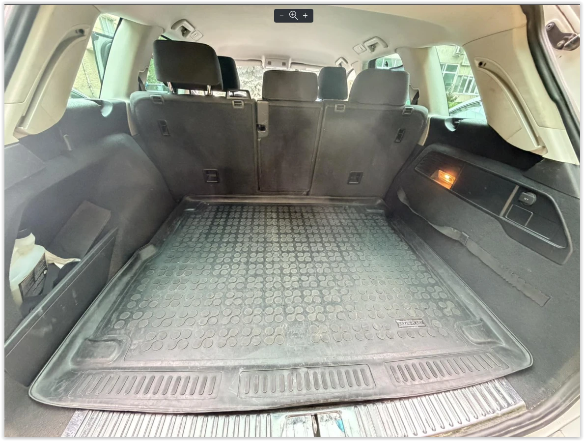 VW Touareg 3.0, снимка 8 - Автомобили и джипове - 55717743