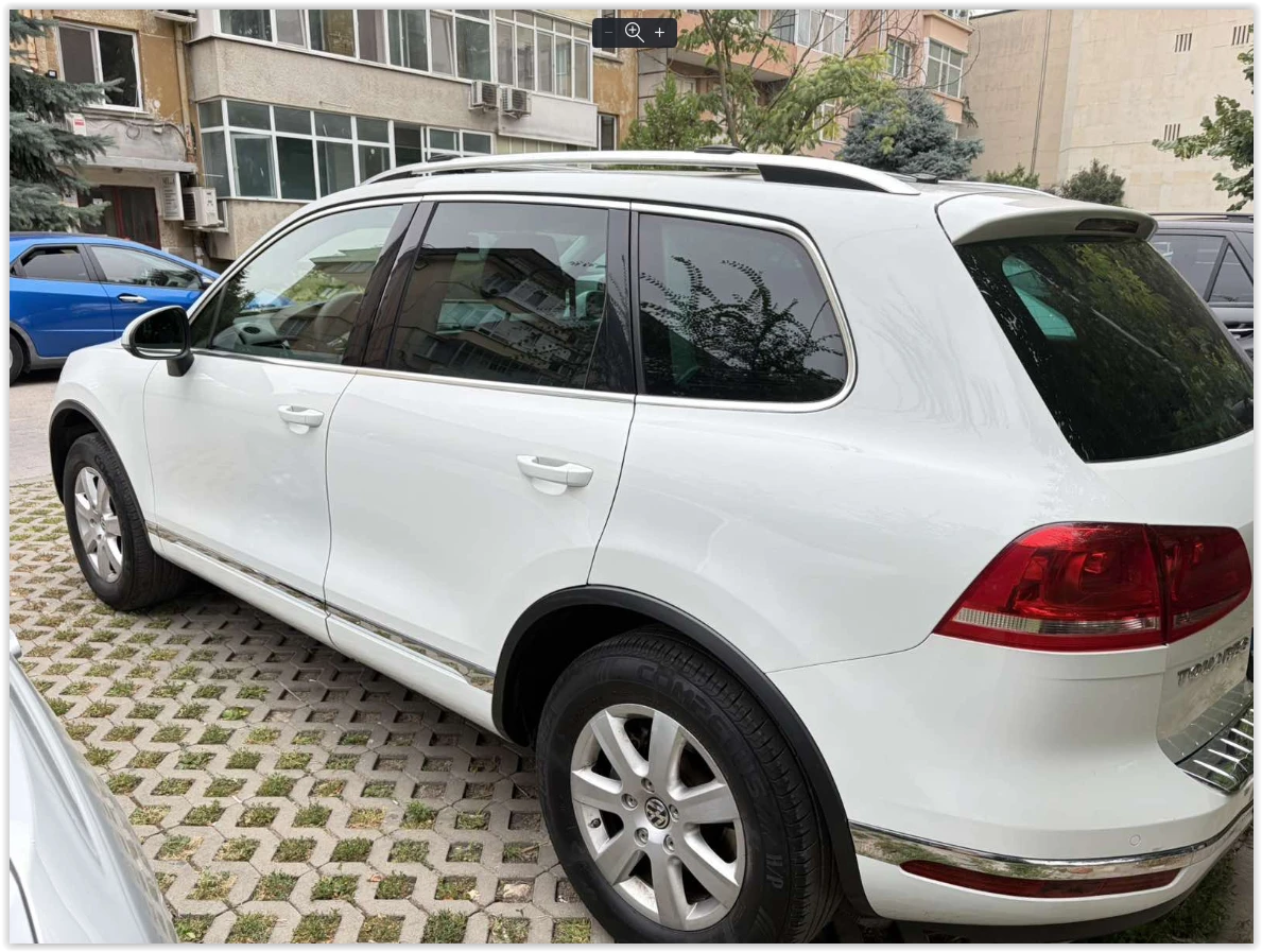 VW Touareg 3.0, снимка 3 - Автомобили и джипове - 55717743