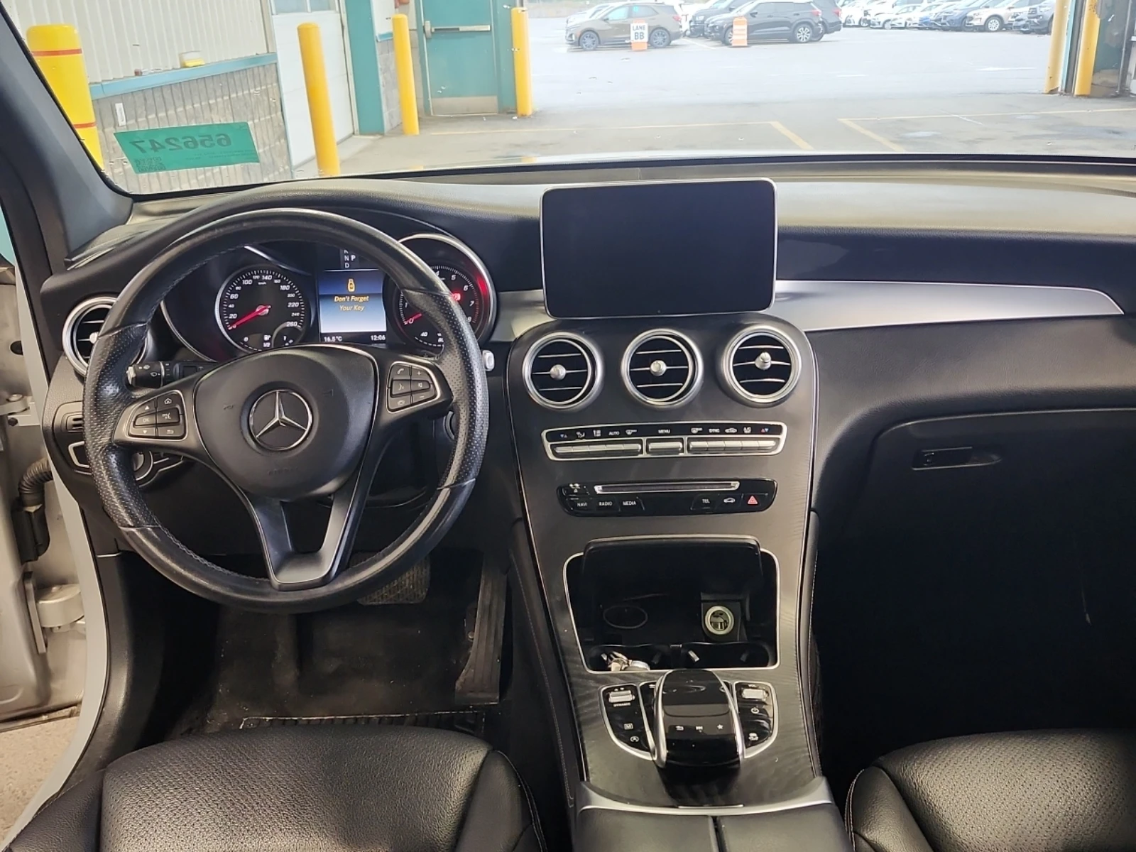 Mercedes-Benz GLC 300 ПРОГНОЗНА ЦЕНА, АВТОКРЕДИР, снимка 10 - Автомобили и джипове - 56038565