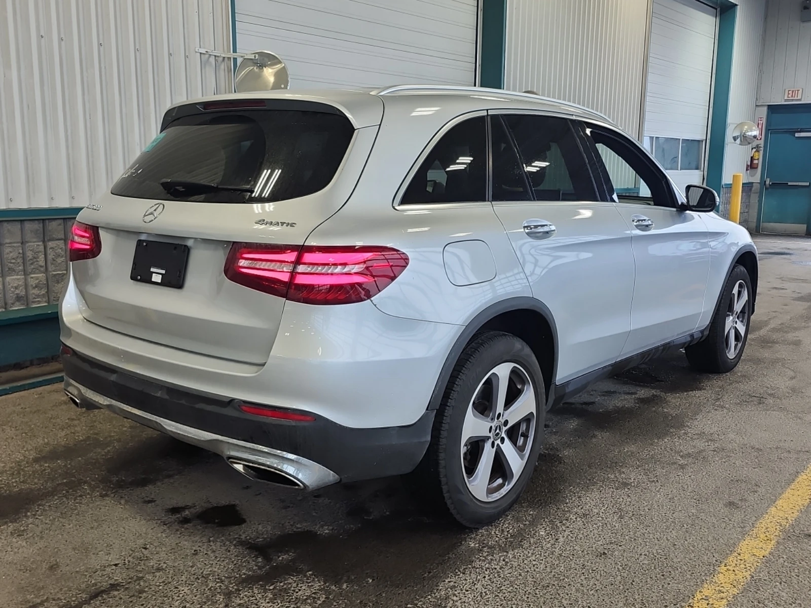 Mercedes-Benz GLC 300 ПРОГНОЗНА ЦЕНА, АВТОКРЕДИР, снимка 3 - Автомобили и джипове - 56038565
