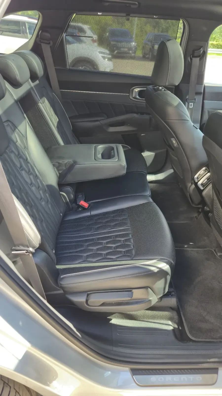 Kia Sorento ТОП* PHEV* PLATINIUM* AWD* 60хил.км, снимка 12 - Автомобили и джипове - 56258783