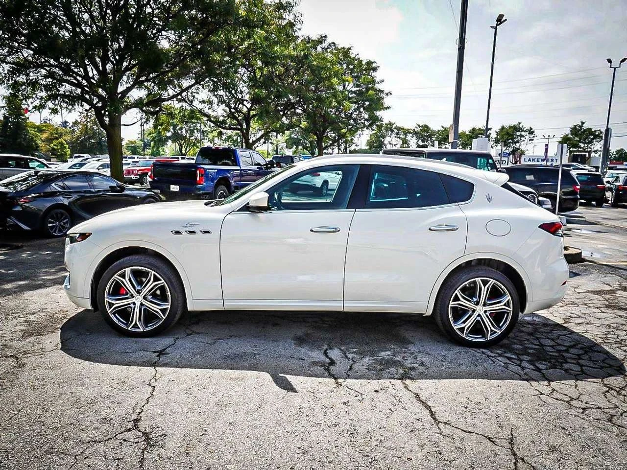 Maserati Levante, снимка 7 - Автомобили и джипове - 56685389