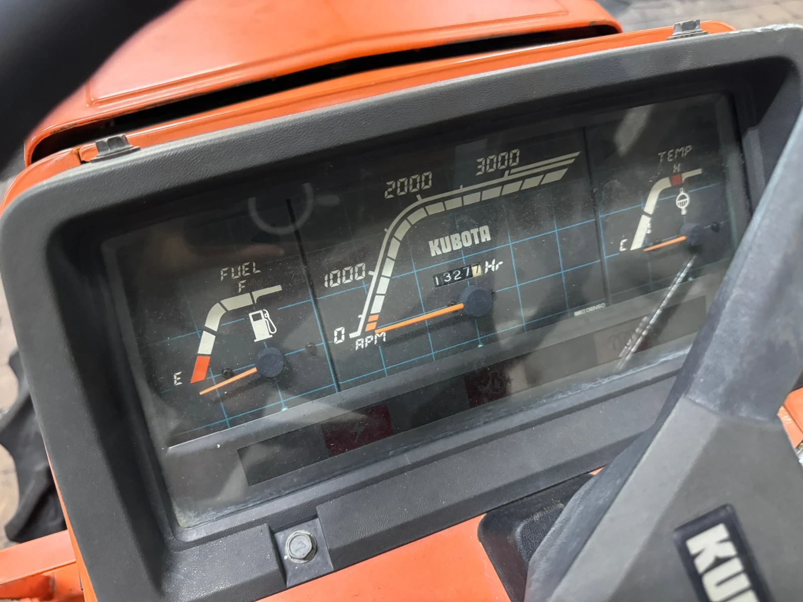 Трактор Kubota Bultra B1-14 DT - изображение 5