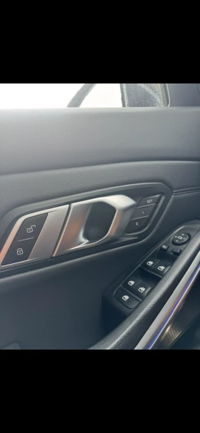 BMW 320, снимка 11