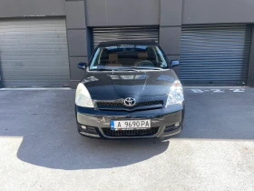 Toyota Corolla verso 1.8 VVT-I ГАЗОВА УРЕДБА, снимка 3