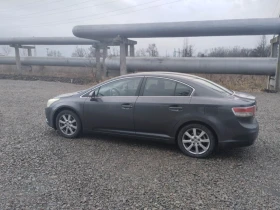 Toyota Avensis 1.8 VVT-i, снимка 1