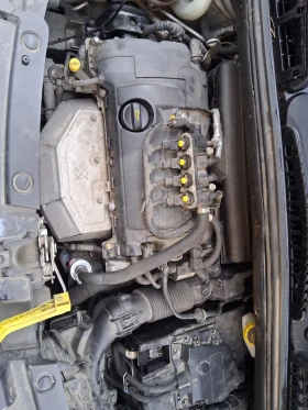 Citroen C3 Picasso Фабрична газова уредба, снимка 5