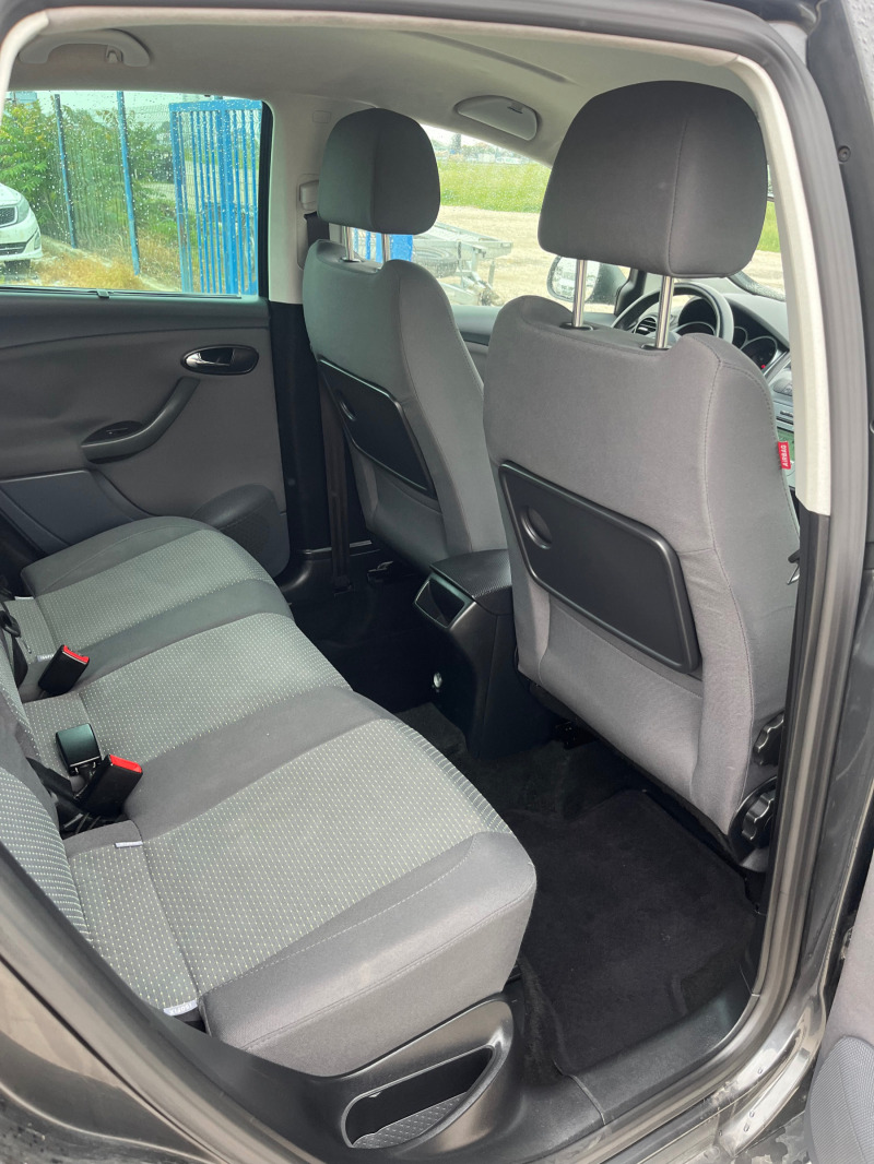 Seat Altea XL 1.9 TDi, снимка 10 - Автомобили и джипове - 45650719
