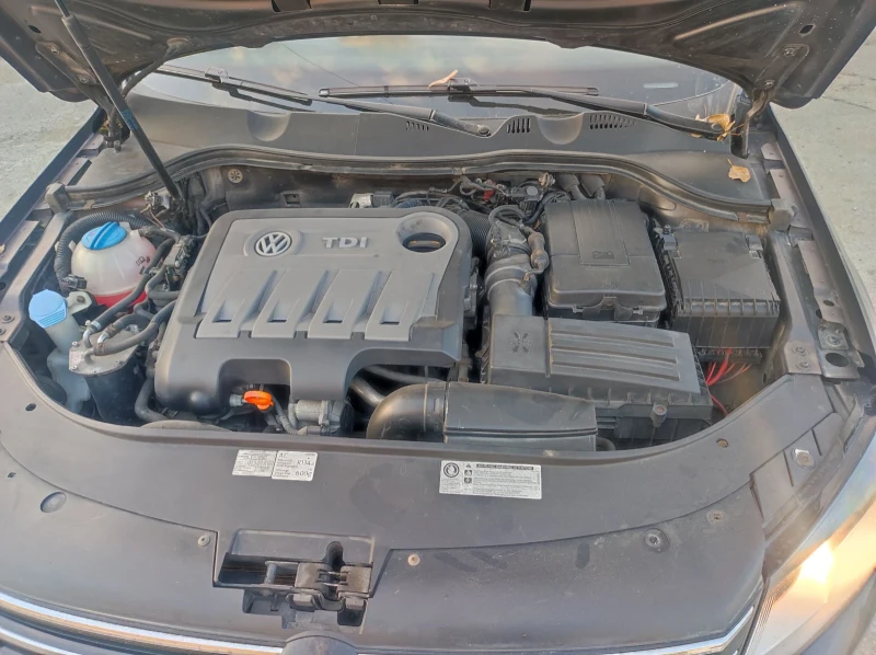 VW Passat 2, 0tdi, снимка 12 - Автомобили и джипове - 47826415